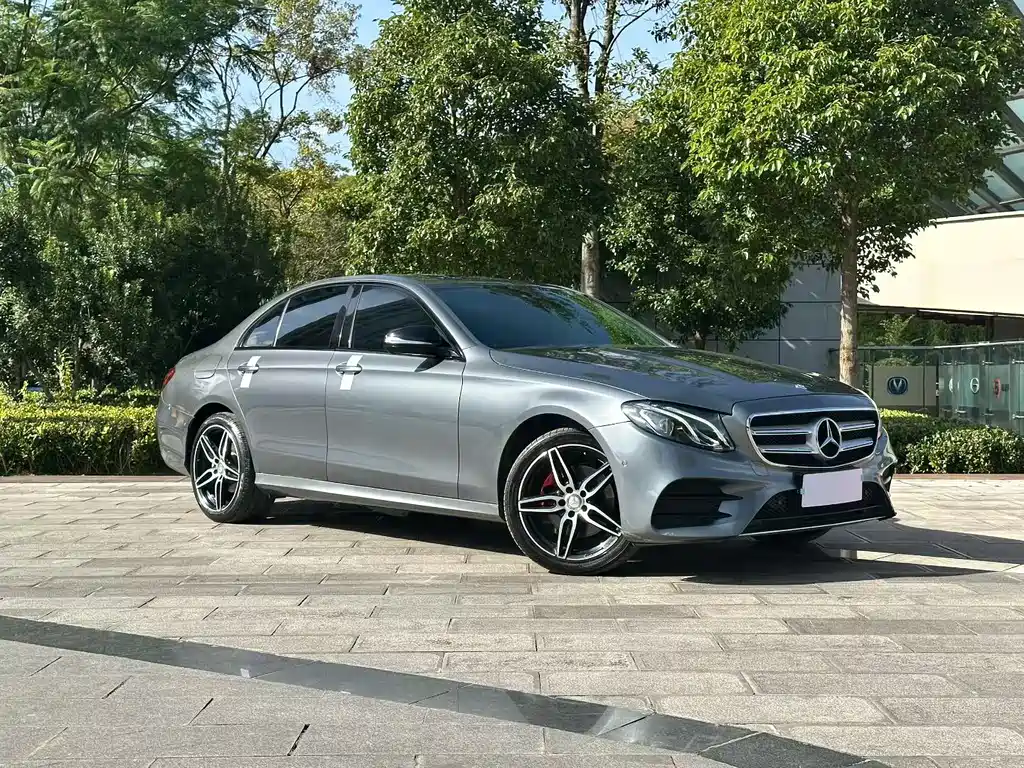 Mercedes-Benz Mercedes-Benz E-Class 2017 E 200 Sport 4MATIC 2017 - thumbnail 3