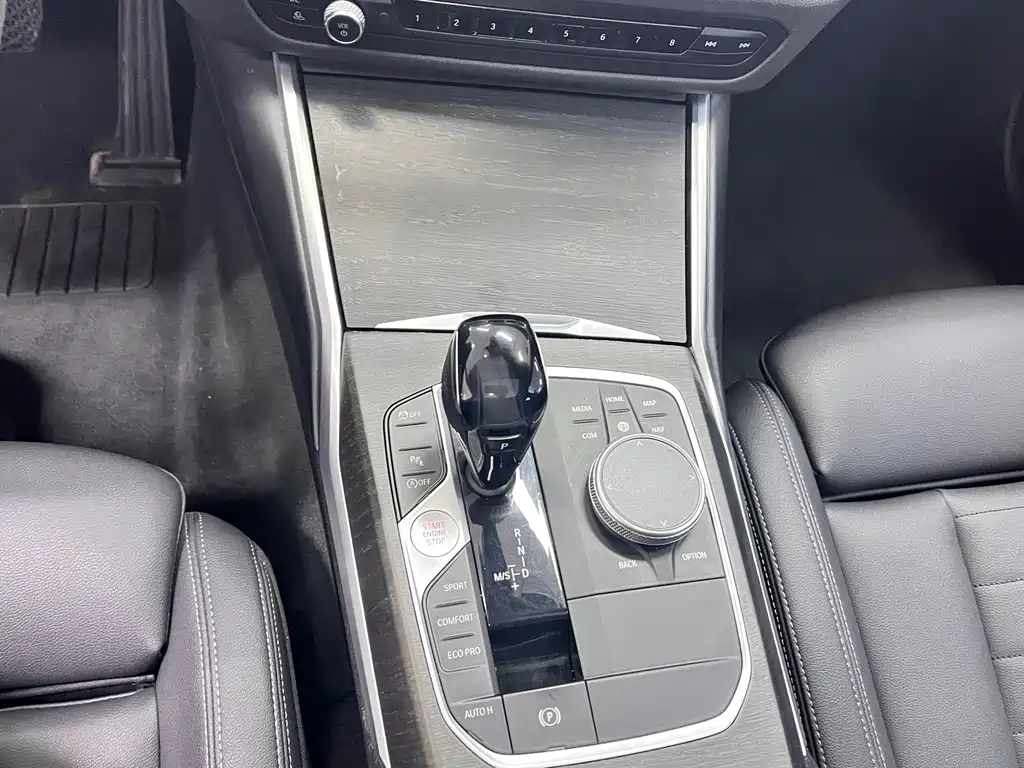 BMW BMW 3 Series 2021 325i M Sport Package 2020 - thumbnail 9
