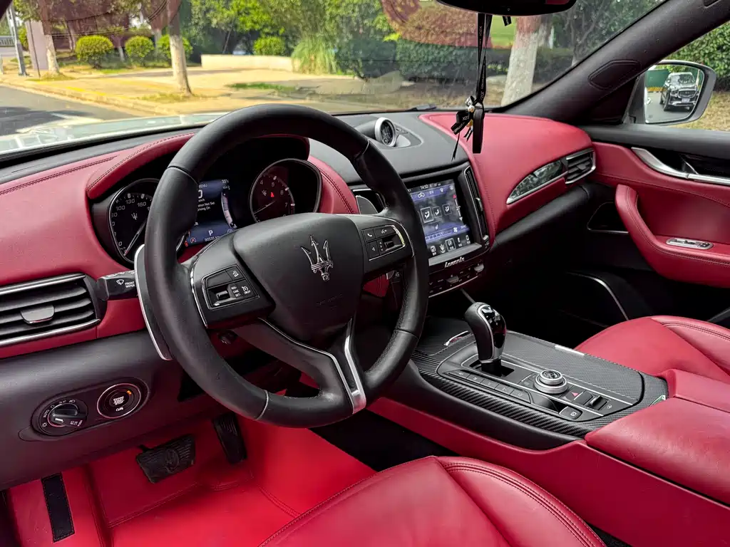Maserati Maserati Levante 2018 3.0T Standard Edition 2018 - thumbnail 9