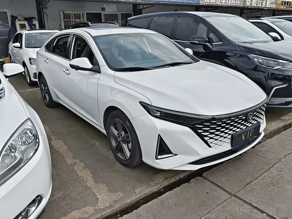 Changan Changan Raeton PLUS 2023 1.5T DCT Luxury Edition 2023 - thumbnail 3