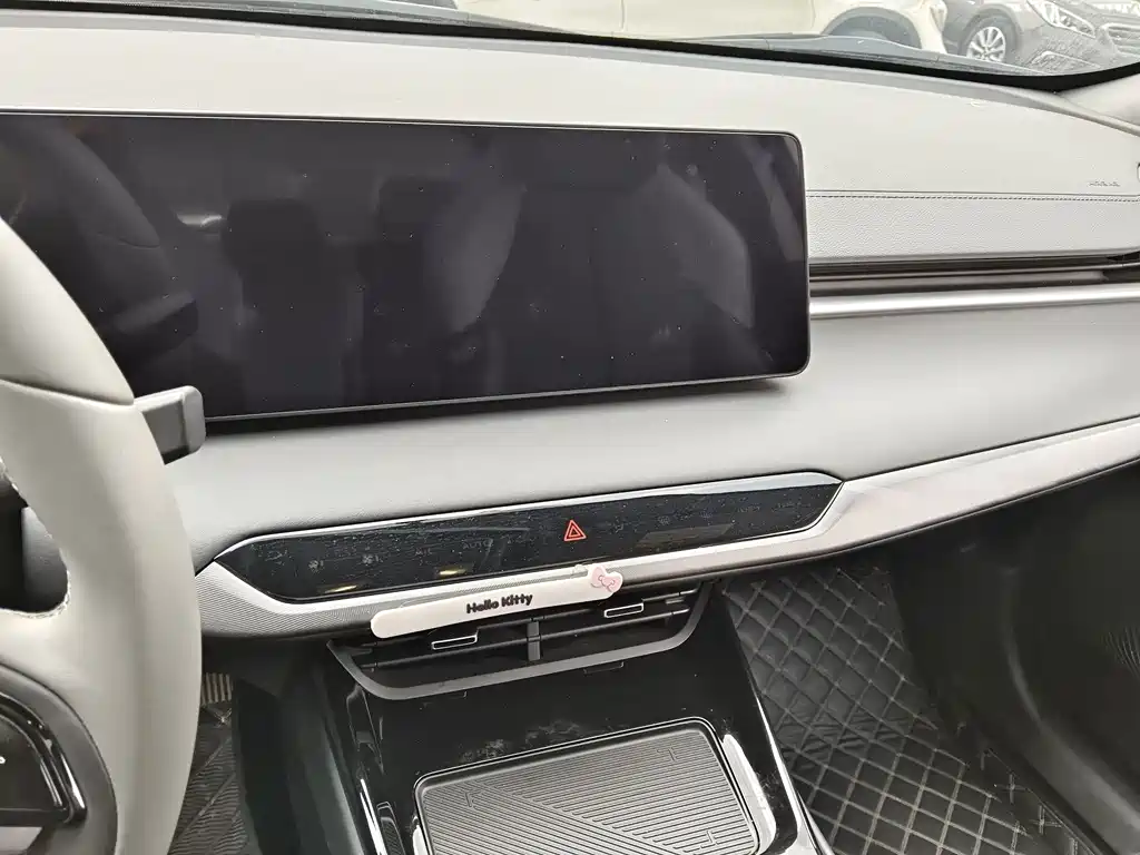 Changan Changan Raeton PLUS 2023 1.5T DCT Luxury Edition 2023 - thumbnail 8