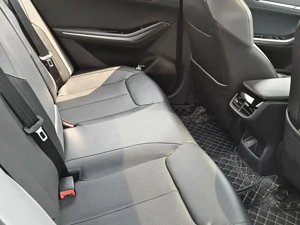 Changan Changan Raeton PLUS 2023 1.5T DCT Luxury Edition 2023 - thumbnail 16