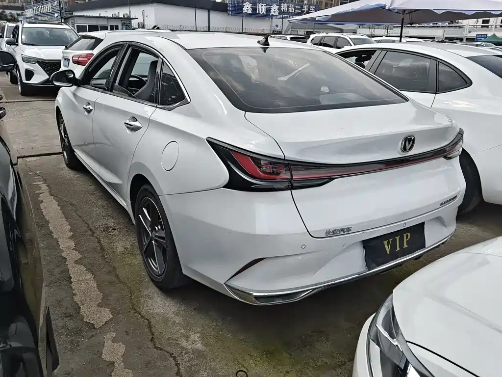 Changan Changan Raeton PLUS 2023 1.5T DCT Luxury Edition 2023 - thumbnail 17