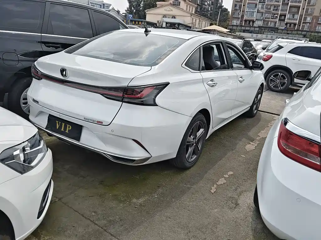 Changan Changan Raeton PLUS 2023 1.5T DCT Luxury Edition 2023 - thumbnail 19