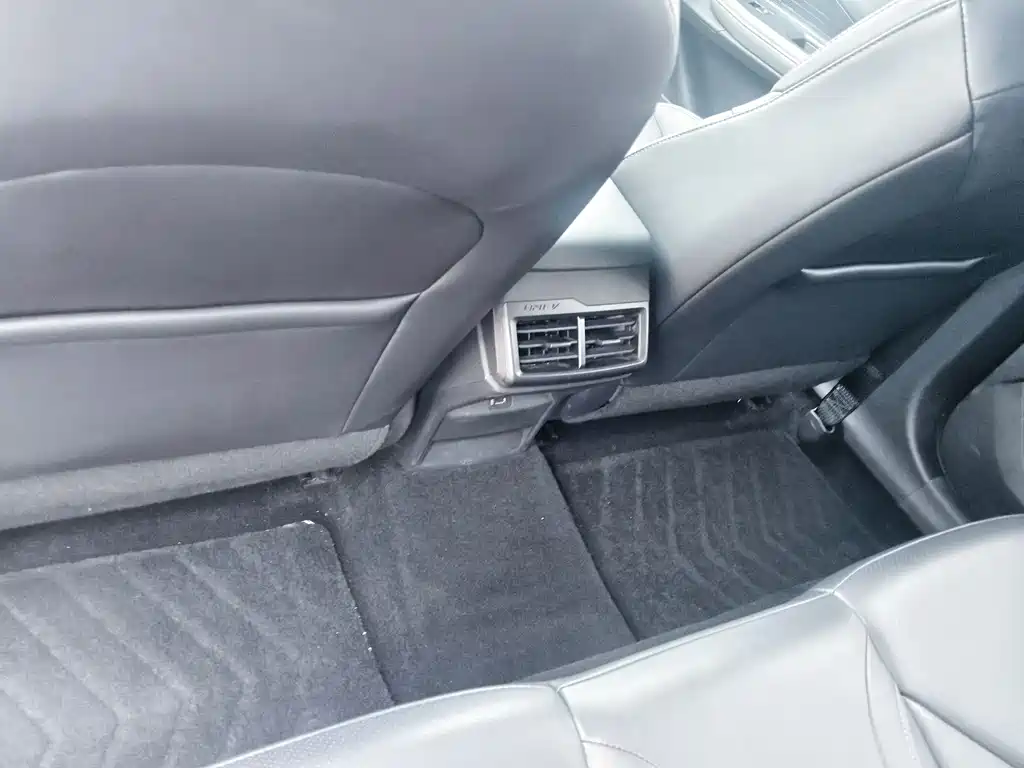 Changan Changan UNI-V 2022 1.5T Excellence Edition 2022 - thumbnail 9