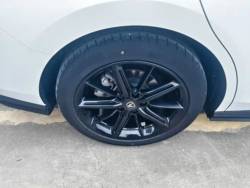 Changan Changan UNI-V 2022 1.5T Excellence Edition 2022 - thumbnail 13