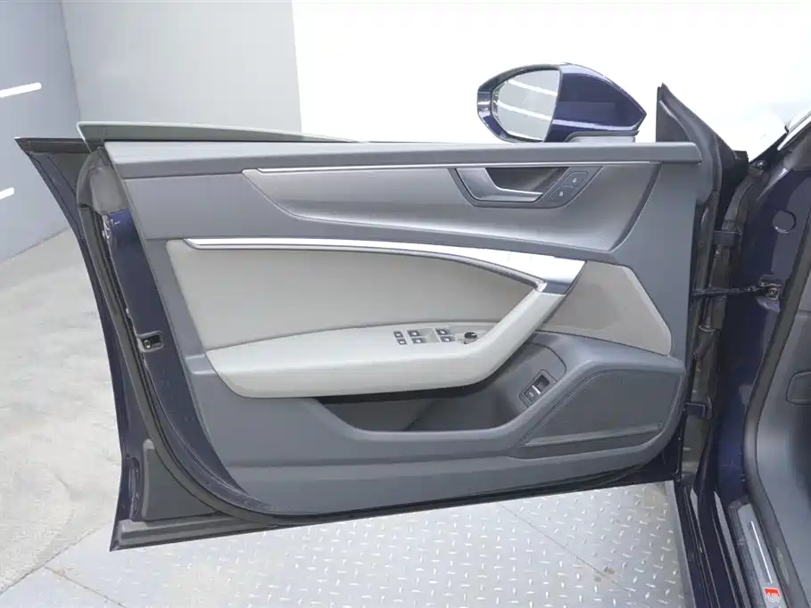 Audi Audi A7 2021 45 TFSI Premium Selection 2021 - thumbnail 7
