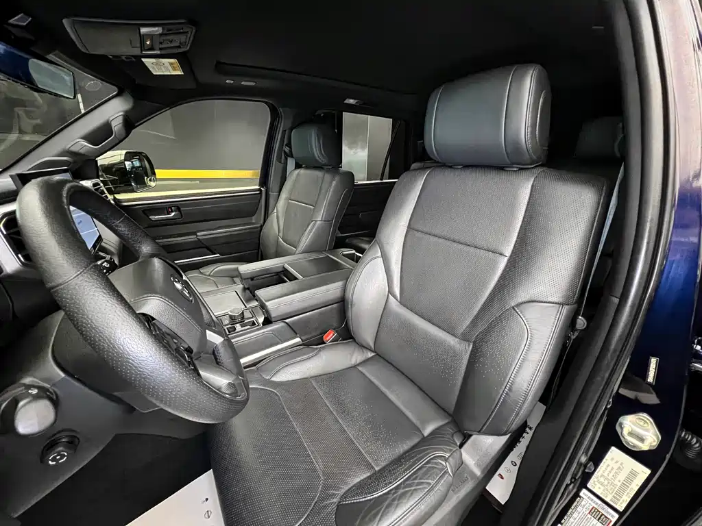 Toyota Toyota Sequoia 2023 3.5T Automatic 2023 - thumbnail 5