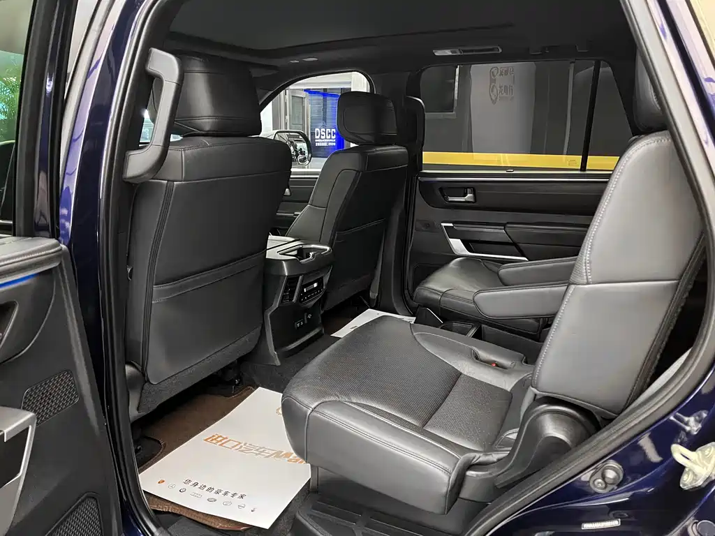 Toyota Toyota Sequoia 2023 3.5T Automatic 2023 - thumbnail 6
