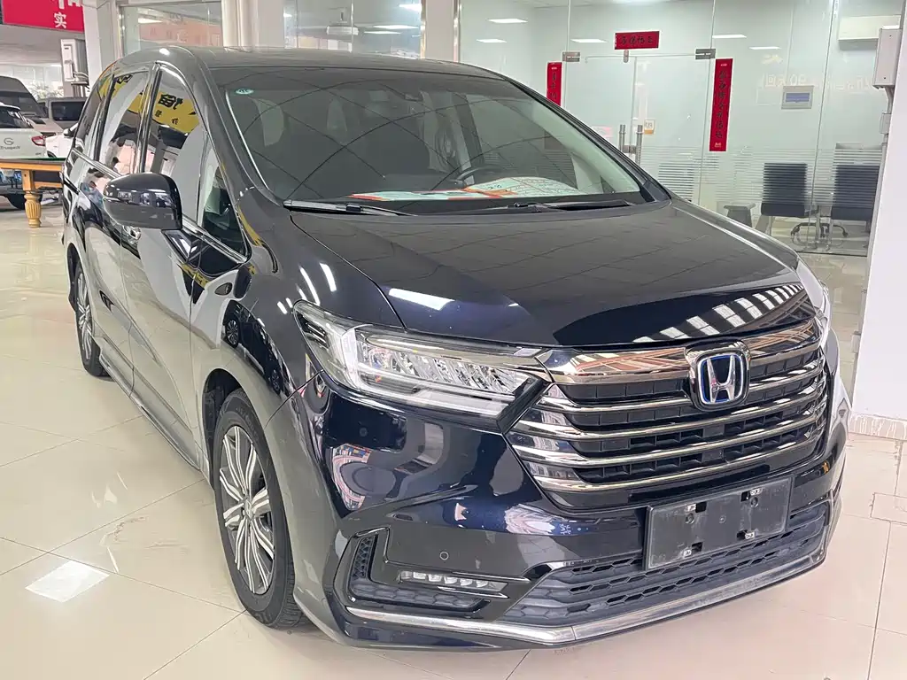 Honda Honda Odyssey 2022 2.0L e:HEV Elite Executive Edition 2022 - thumbnail 3