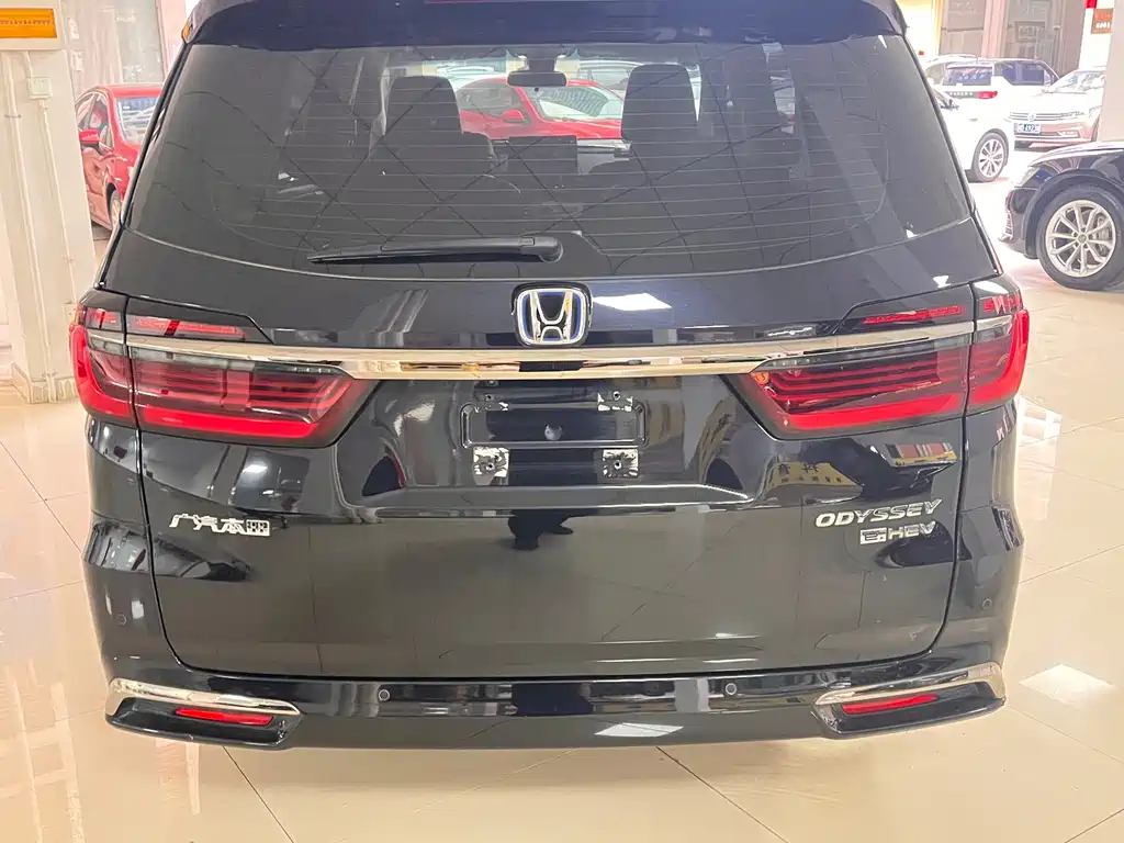 Honda Honda Odyssey 2022 2.0L e:HEV Elite Executive Edition 2022 - thumbnail 15