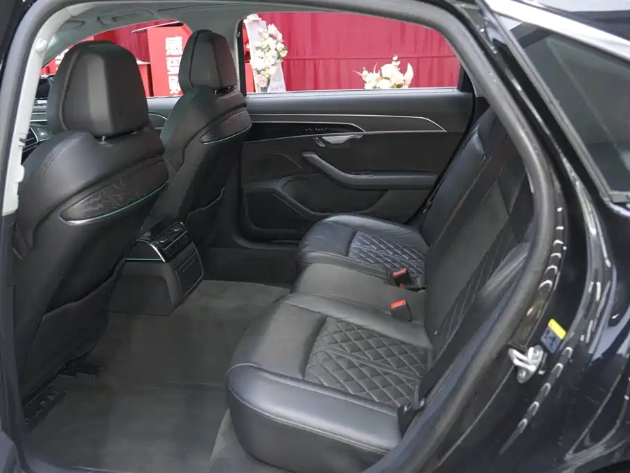 Audi Audi A8 2021 A8L 50 TFSI quattro Comfort Line 2021 - thumbnail 18