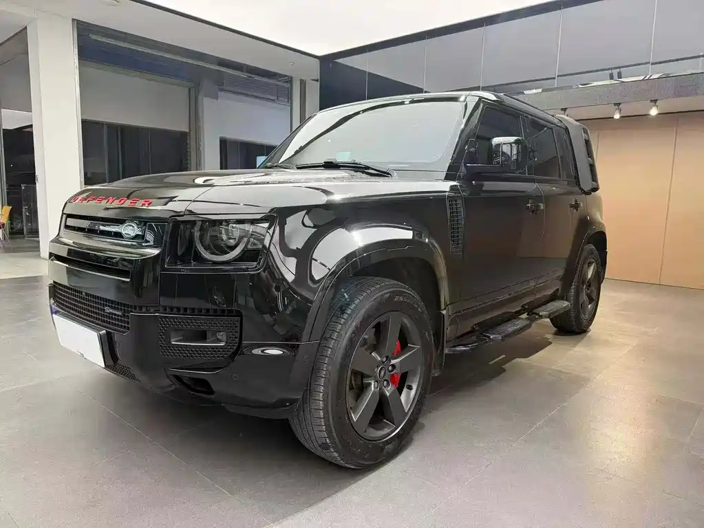 Land Rover Land Rover Defender 2022 110 P400 X 2022 - thumbnail 3