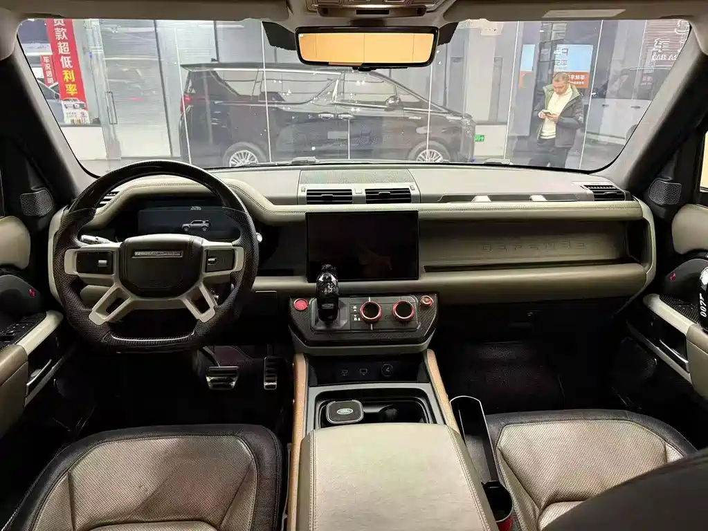 Land Rover Land Rover Defender 2022 110 P400 X 2022 - thumbnail 5