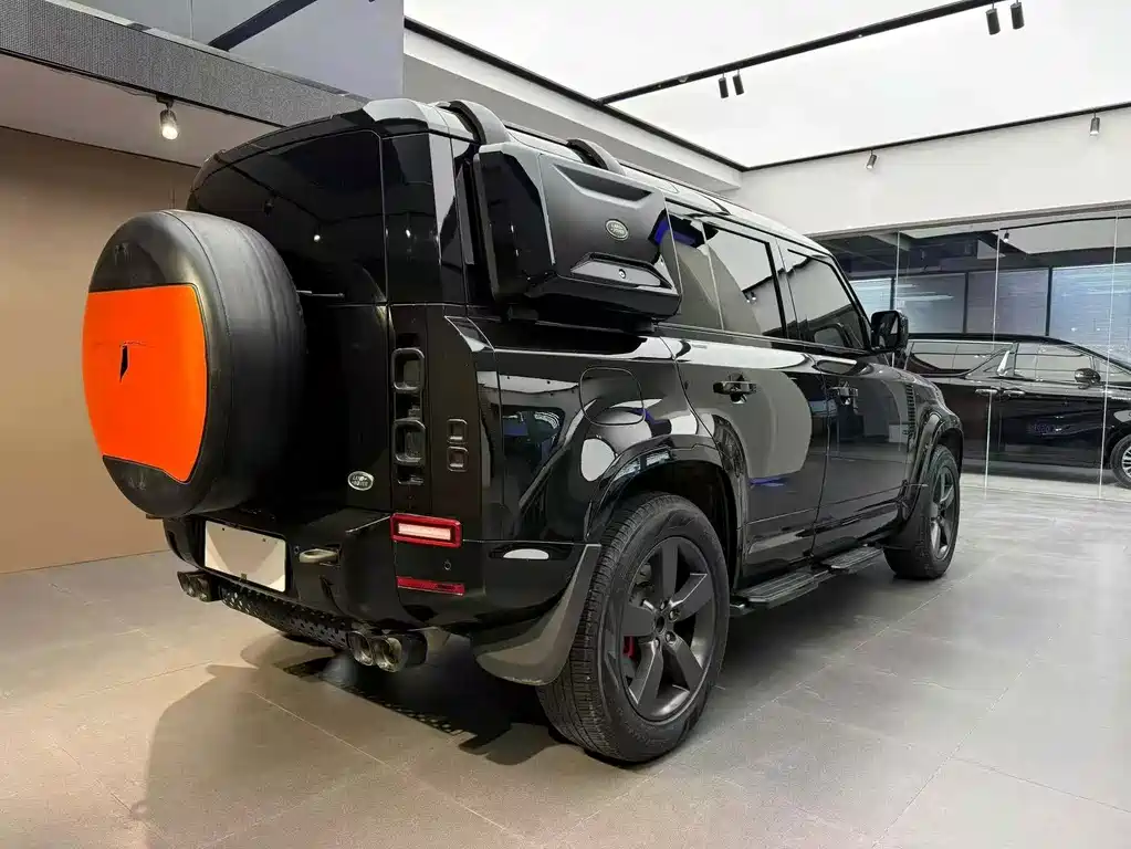 Land Rover Land Rover Defender 2022 110 P400 X 2022 - thumbnail 7