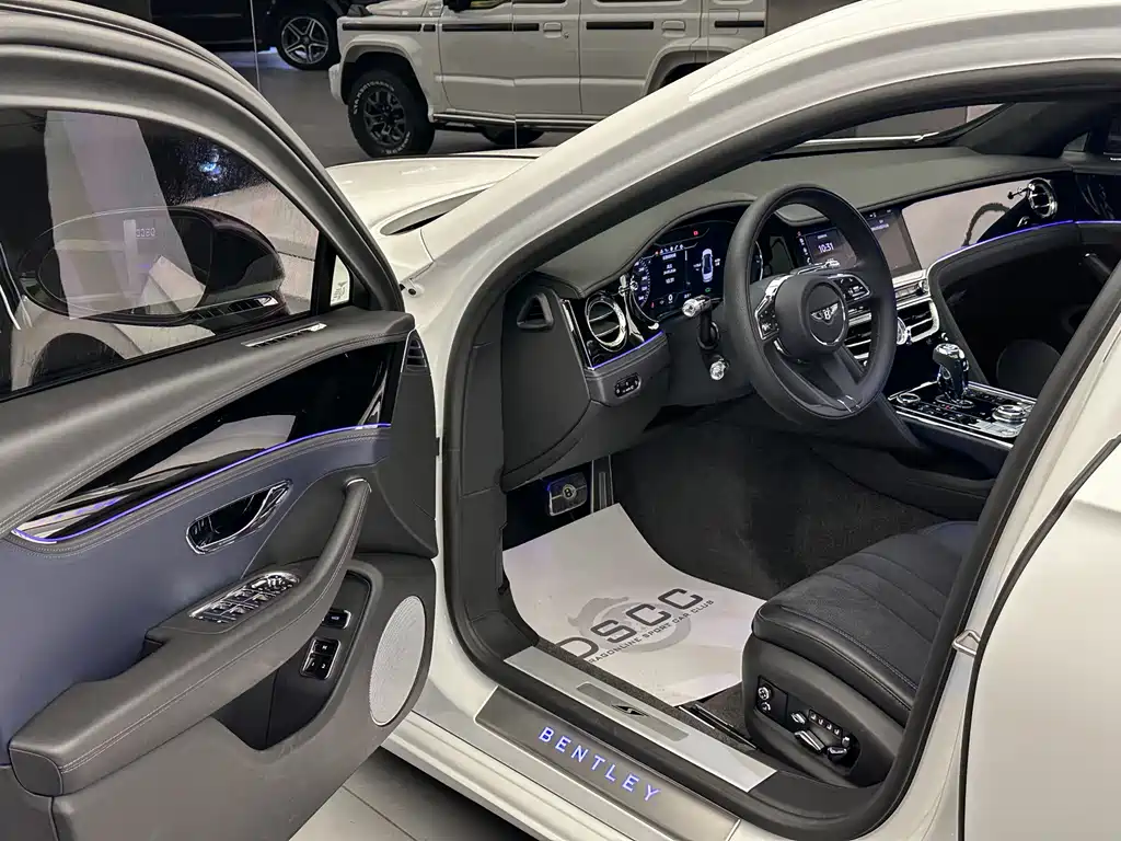 Bentley Bentley Flying Spur 2023 4.0T V8 S 2025 - thumbnail 17