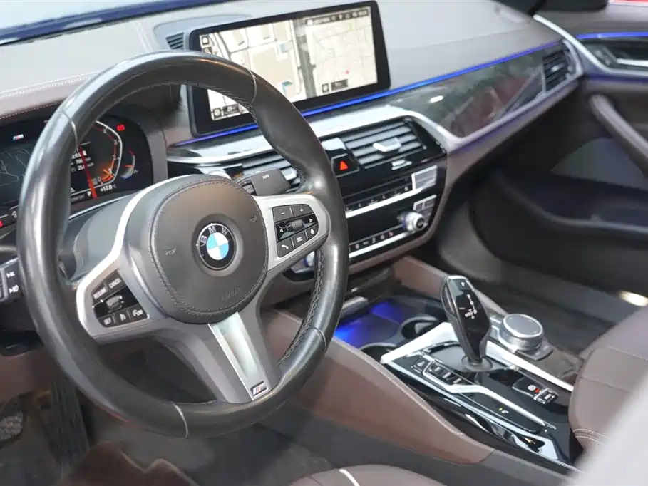 BMW BMW 5 Series 2021 525Li M Sport Package 2022 - thumbnail 9