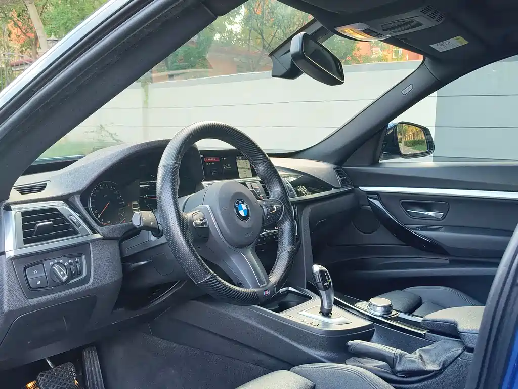 BMW BMW 3 Series GT 2019 320i M Sport Package 2020 - thumbnail 6