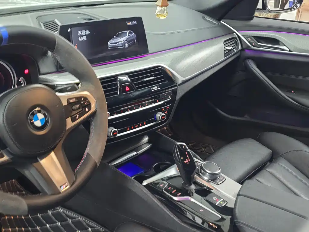 BMW BMW 5 Series Import 2018 525i M Sport Package 2018 - thumbnail 6