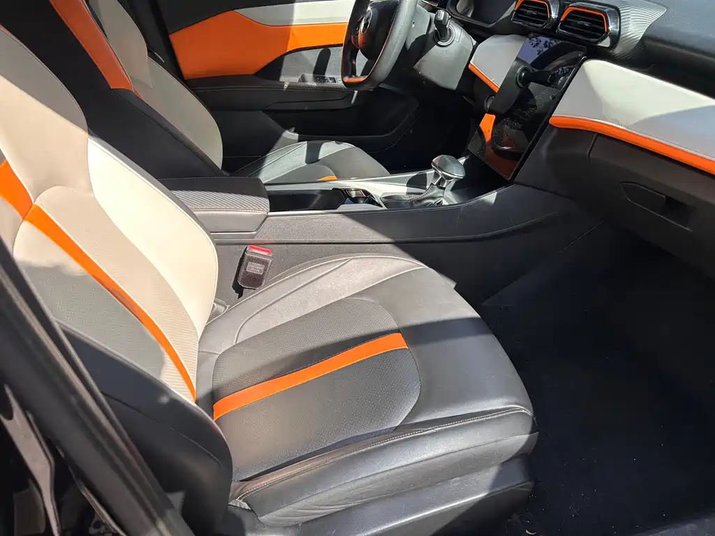 Dongfeng Fengshen Yi Xuan 2023 Mahle Edition 1.5L Automatic Chasing Wind Version 2023 - thumbnail 11