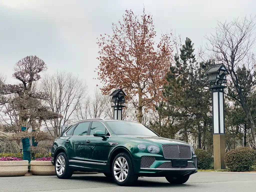 Bentley Bentayga 2021 4.0T V8 2021 - thumbnail 2