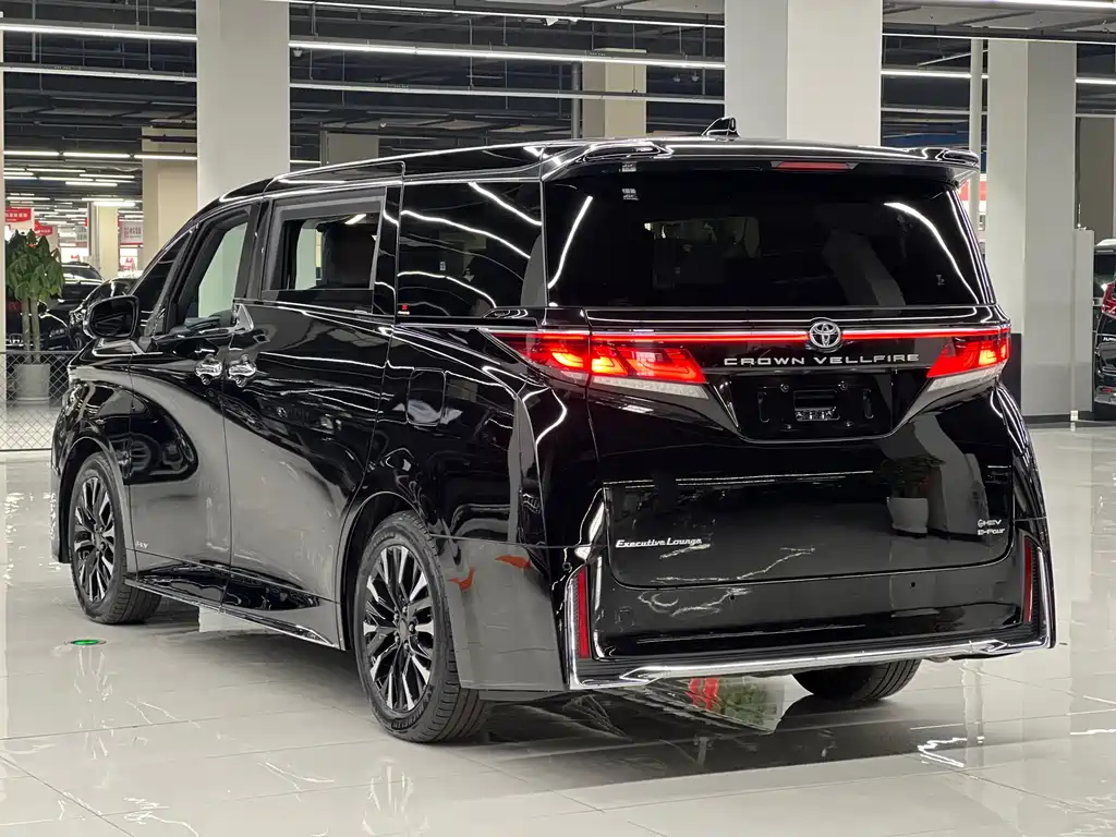 Toyota Alphard 2024 Crown Hybrid 2.5L Executive Version 2025 - thumbnail 6