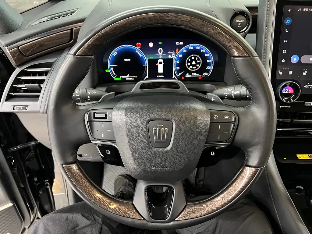 Toyota Alphard 2024 Crown Hybrid 2.5L Executive Version 2025 - thumbnail 21