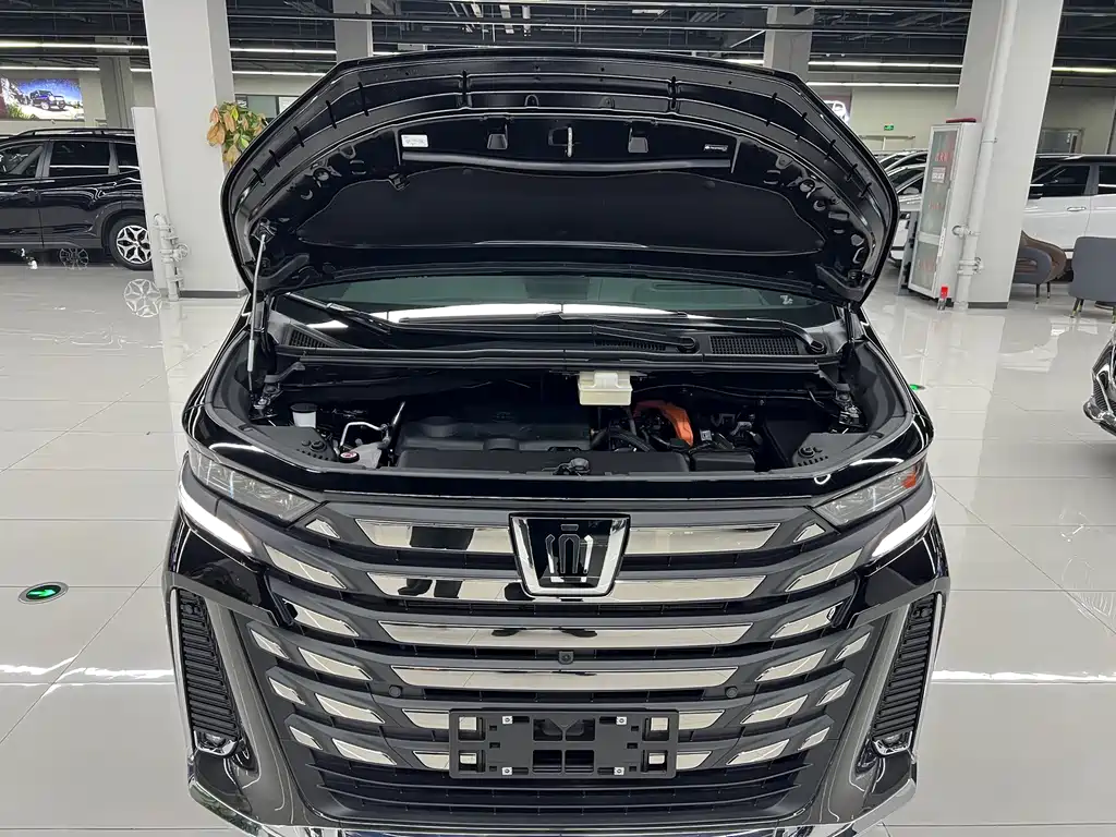 Toyota Alphard 2024 Crown Hybrid 2.5L Executive Version 2025 - thumbnail 27