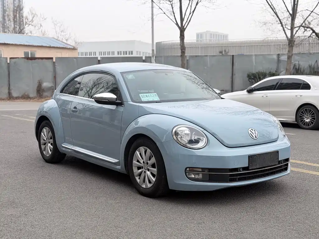 Volkswagen Volkswagen Beetle 2014 1.4TSI Comfort Line 2013 - thumbnail 3