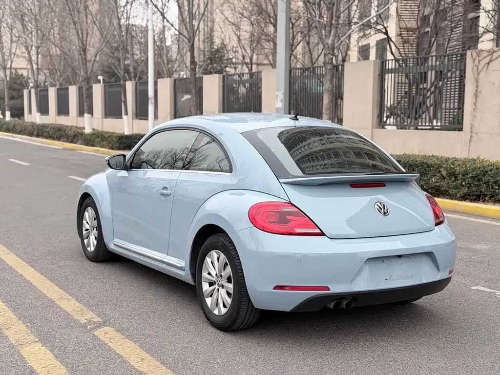 Volkswagen Volkswagen Beetle 2014 1.4TSI Comfort Line 2013 - thumbnail 5