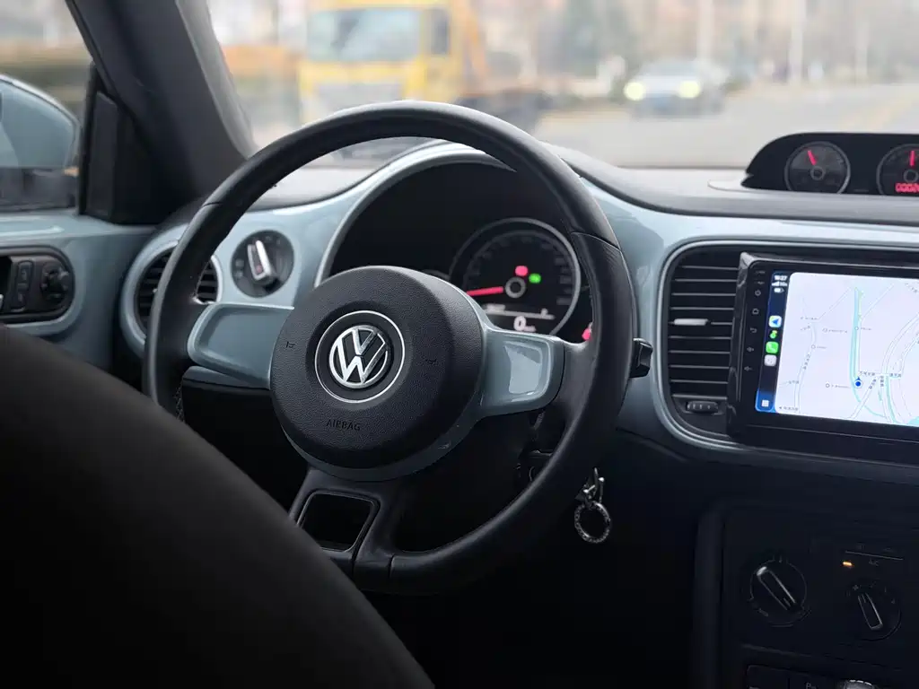 Volkswagen Volkswagen Beetle 2014 1.4TSI Comfort Line 2013 - thumbnail 13