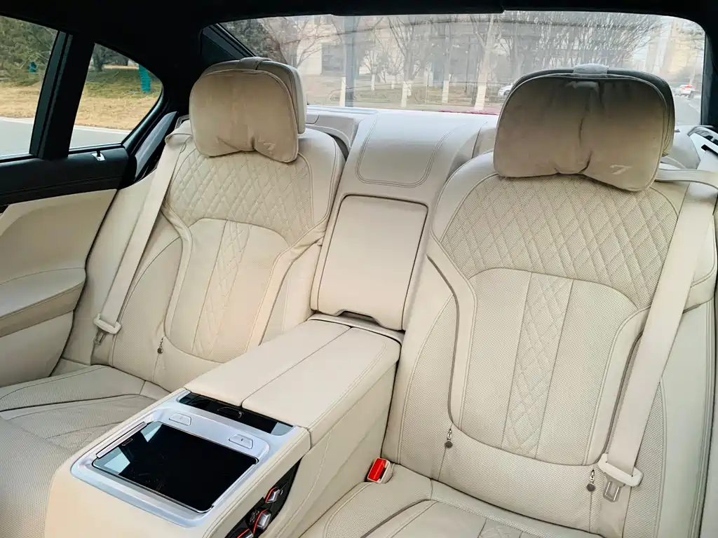 BMW BMW 7 Series 2016 750Li xDrive Four-Seat Version 2015 - thumbnail 17