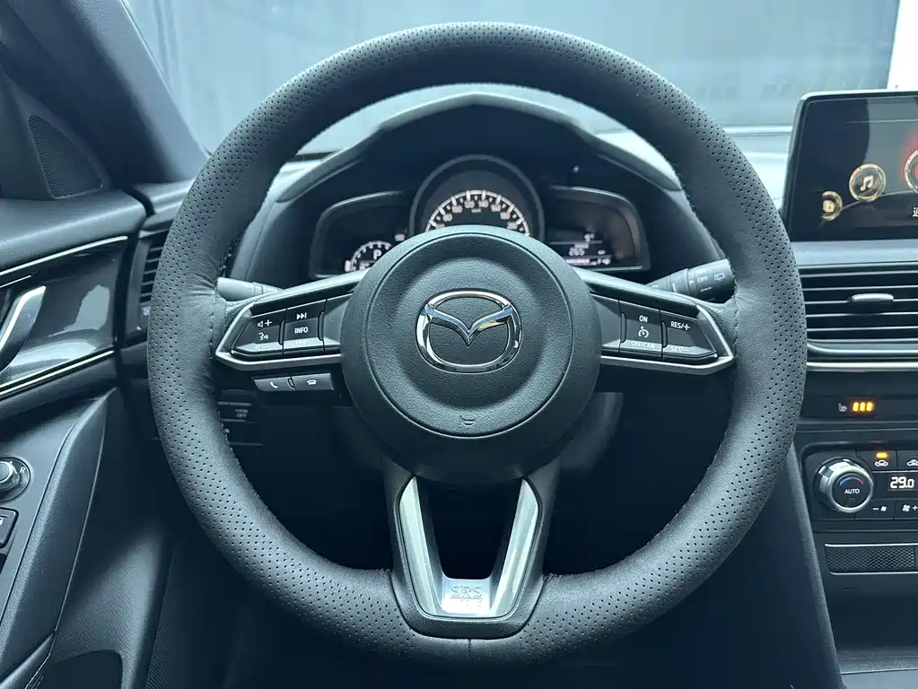 Mazda Mazda CX-4 2021 2.0L Automatic AWD Skyactiv-X Explorer Edition 2023 - thumbnail 12