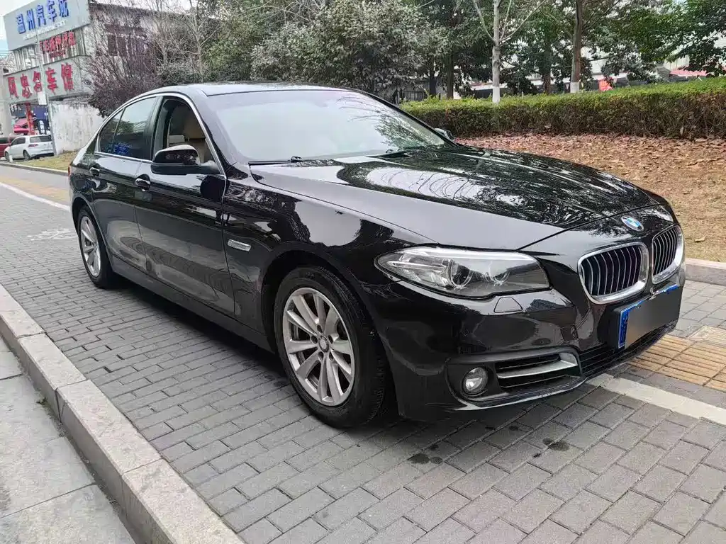 BMW BMW 5 Series (Imported) 2015 528i xDrive Luxury Design Package 2018 - thumbnail 3