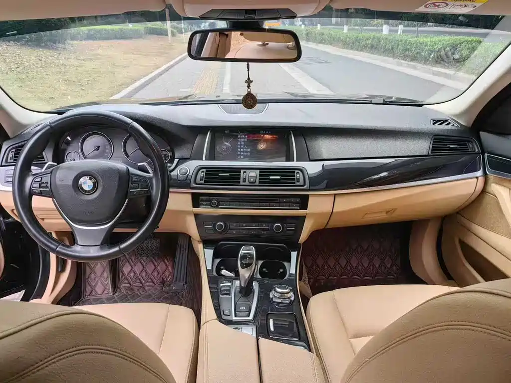BMW BMW 5 Series (Imported) 2015 528i xDrive Luxury Design Package 2018 - thumbnail 5