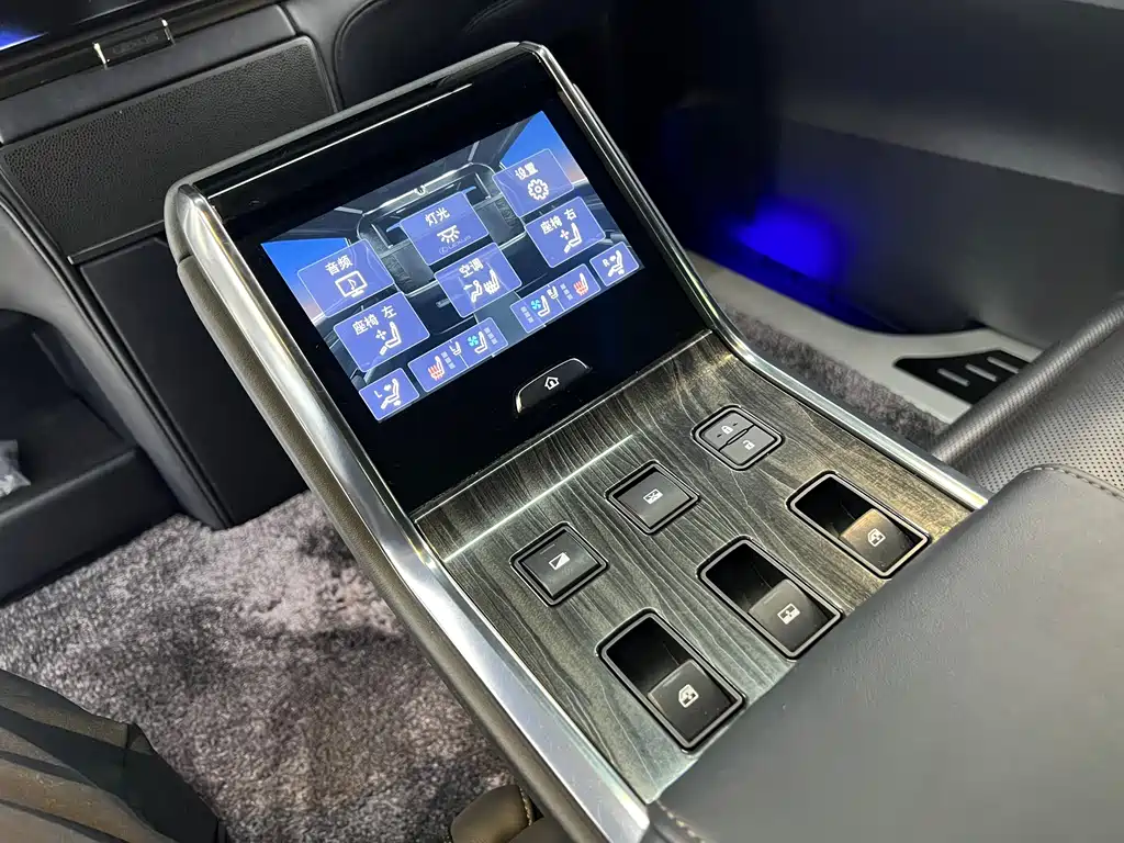 Lexus Lexus LM 300h Four-Seat Imperial Edition 2020 Model 2022 - thumbnail 16
