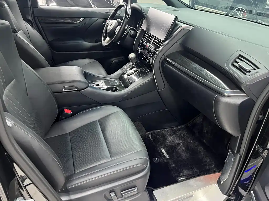 Lexus Lexus LM 300h Four-Seat Imperial Edition 2020 Model 2022 - thumbnail 25