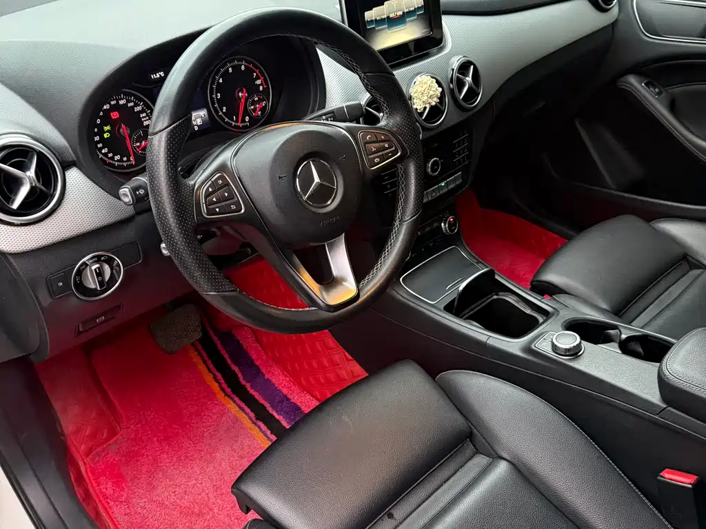 Mercedes-Benz Mercedes-Benz B-Class 2017 B 200 Fashion Edition 2017 - thumbnail 5