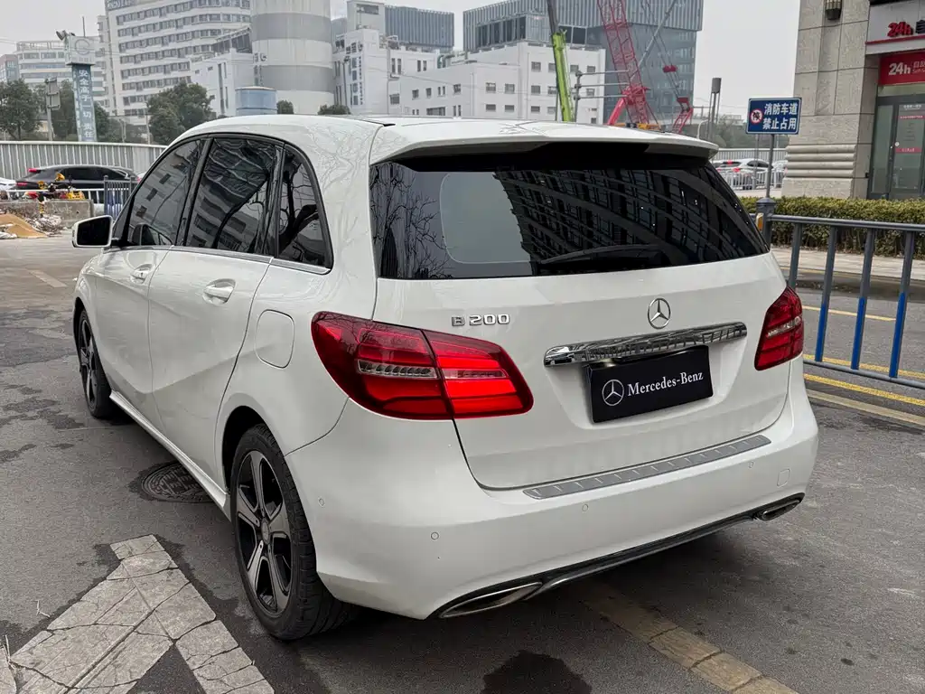 Mercedes-Benz Mercedes-Benz B-Class 2017 B 200 Fashion Edition 2017 - thumbnail 10