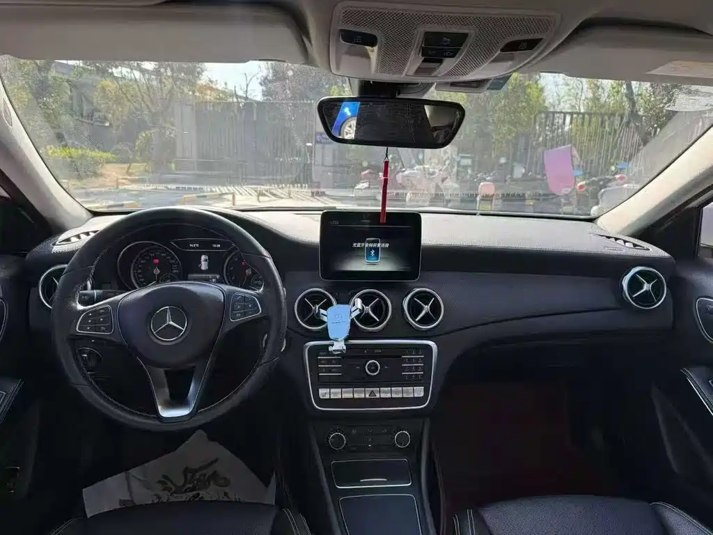 Mercedes-Benz Mercedes-Benz GLA 2016 GLA 200 Style 2016 - thumbnail 5