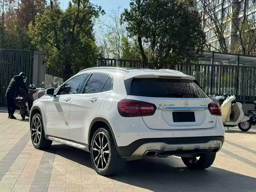 Mercedes-Benz Mercedes-Benz GLA 2016 GLA 200 Style 2016 - thumbnail 9
