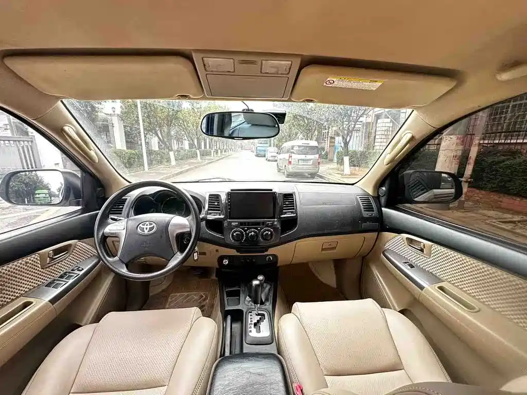 Toyota Toyota Fortuner 2016 2.7L Middle East Edition 2018 - thumbnail 7