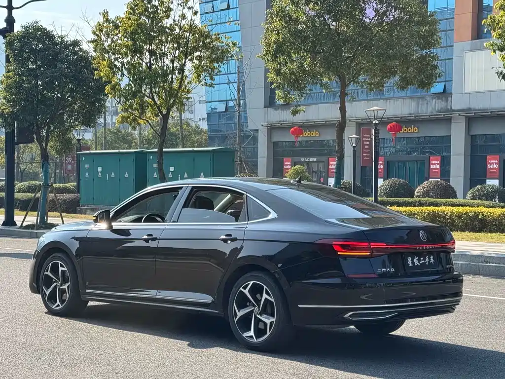 Volkswagen Passat 2025 Model Distinguished 380TSI Starry Sky Dragon Edition 2025 - thumbnail 7