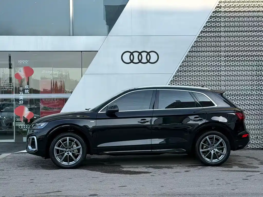 Audi Audi Q5L 2022 40T Fashion Dynamic Edition 2022 - thumbnail 3