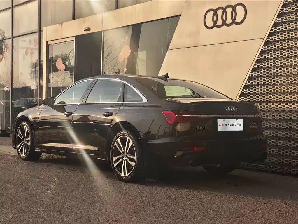 Audi Audi A6L 2024 40 TFSI Luxury Dynamic Model 2024 - thumbnail 4