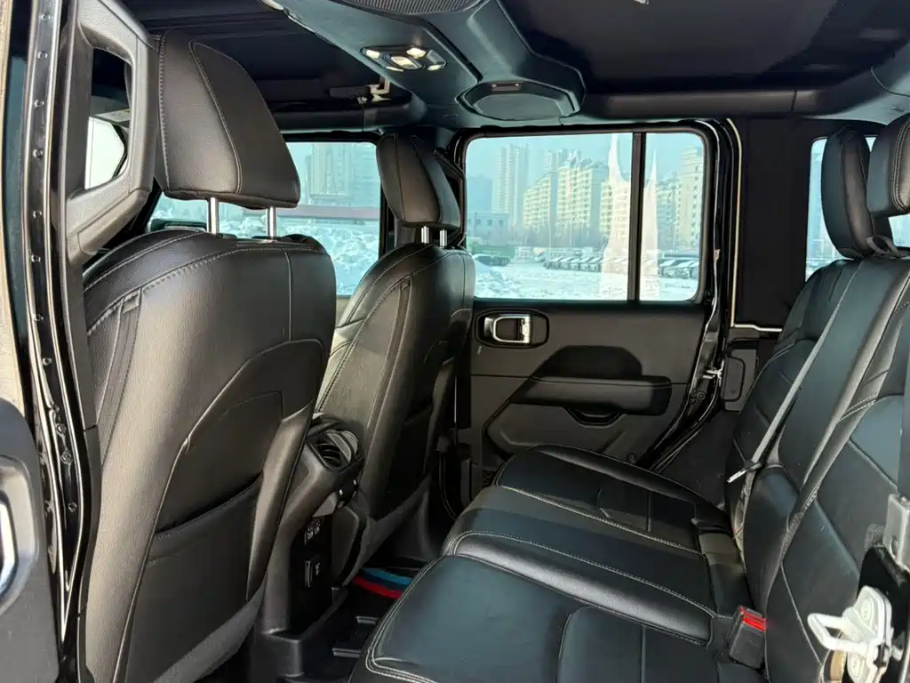 Jeep Jeep Wrangler 4xe Sahara 2021 4-Door 2.0T Plug-in Hybrid 2021 - thumbnail 6