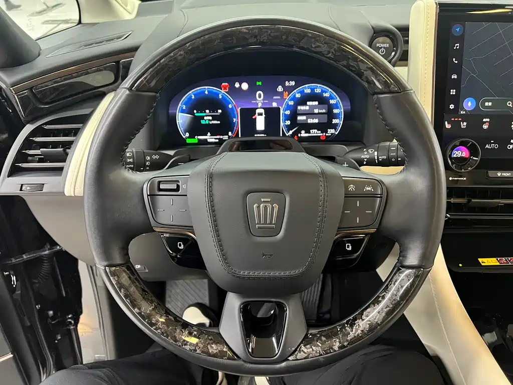 Toyota Alphard 2024 Crown Hybrid 2.5L Executive Version 2024 - thumbnail 22