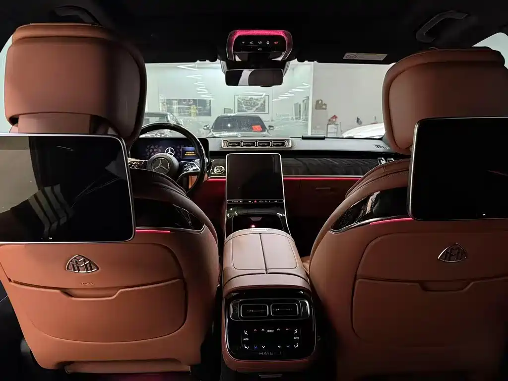 Mercedes-Benz Maybach S-Class 2022 S 480 4MATIC Intelligent Excellence Special Edition 2022 - thumbnail 5
