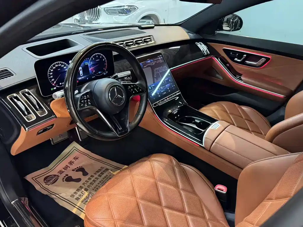 Mercedes-Benz Maybach S-Class 2022 S 480 4MATIC Intelligent Excellence Special Edition 2022 - thumbnail 6