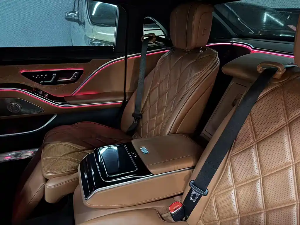 Mercedes-Benz Maybach S-Class 2022 S 480 4MATIC Intelligent Excellence Special Edition 2022 - thumbnail 8